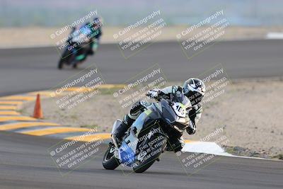 media/Sep-24-2022-CVMA (Sat) [[a45f954247]]/Race 15 500 Supersport-350 Supersport/